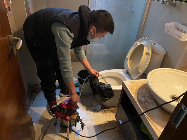 古镇镇马桶疏通-疏通下水道